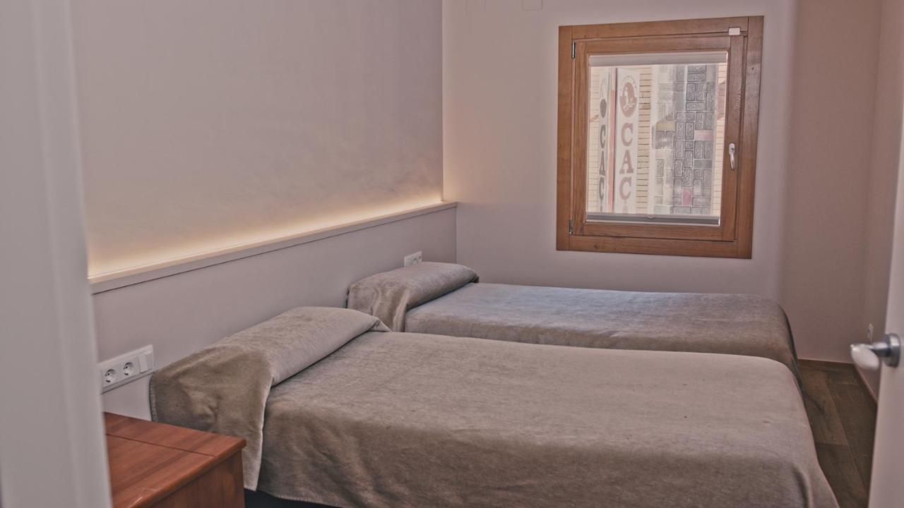 Els Cacadors De Ribes Hotel 3*